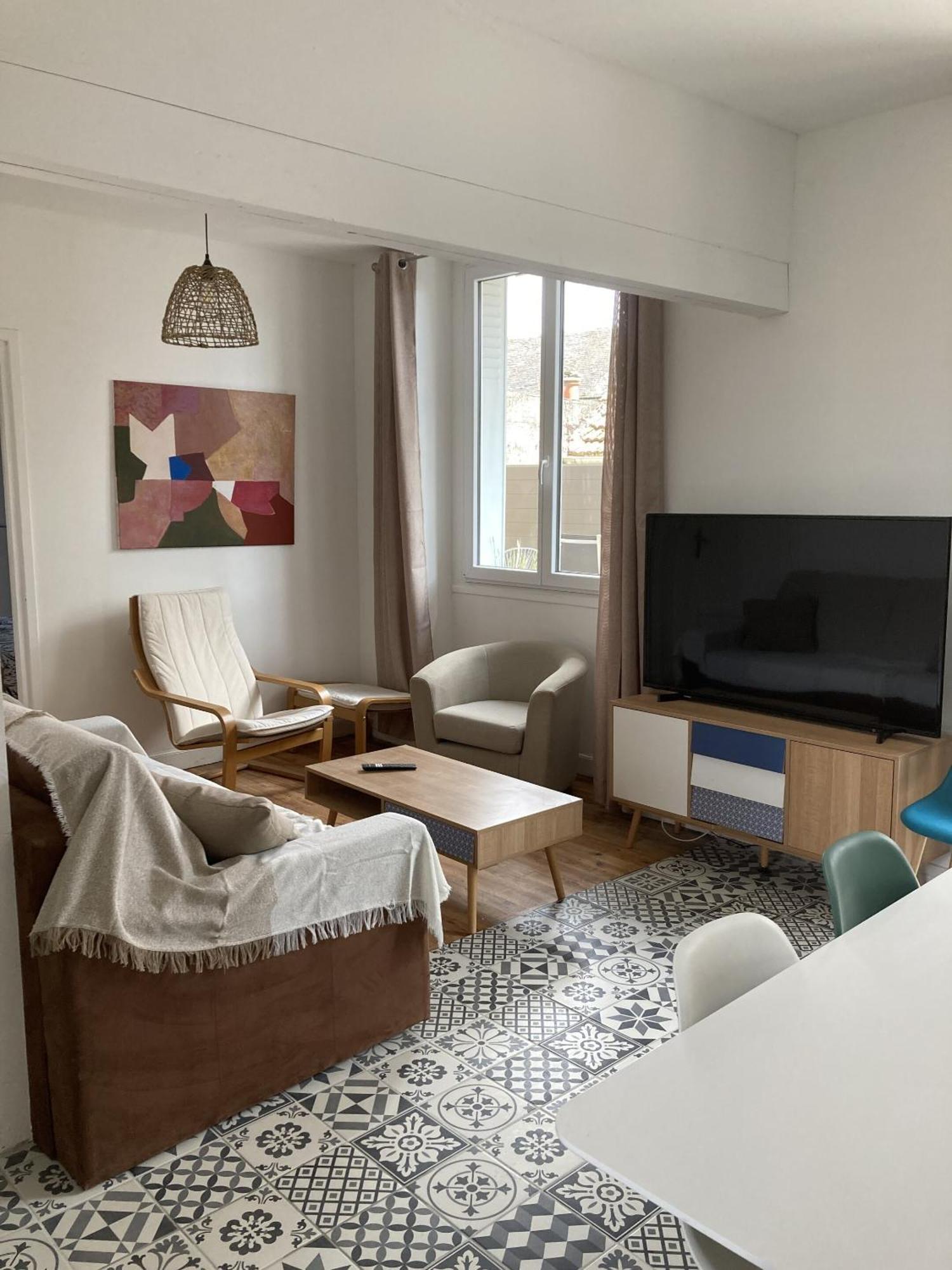 Location Appartement Des Pyrenees Borderes-sur-l'Echez 客房 照片