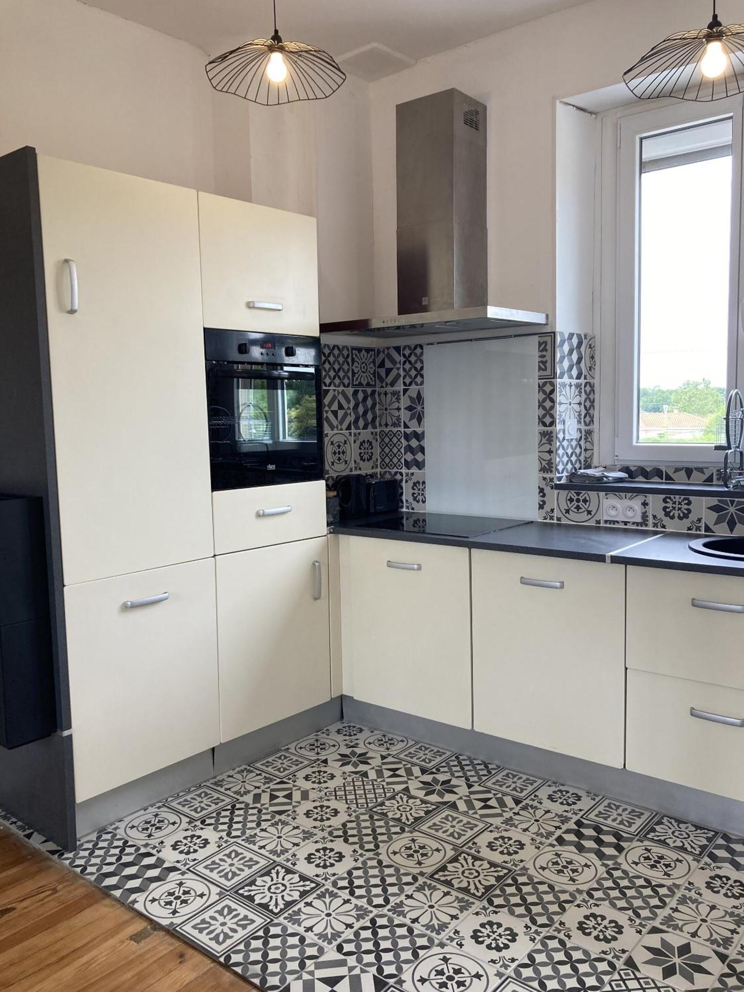 Location Appartement Des Pyrenees Borderes-sur-l'Echez 客房 照片